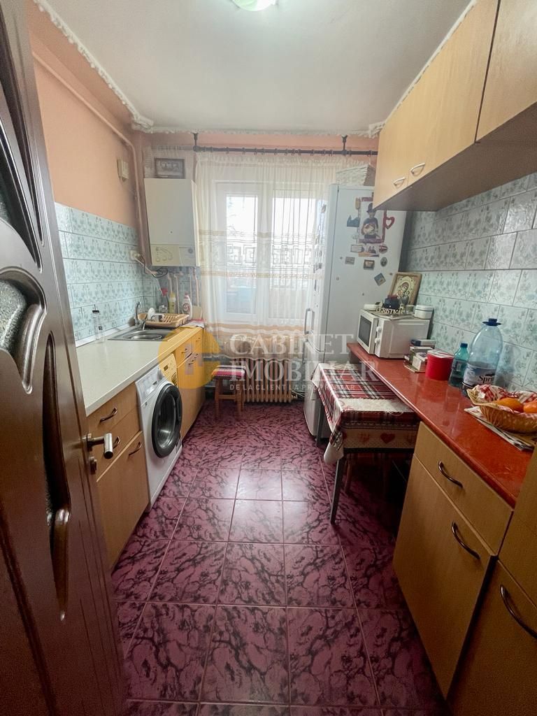 Apartament cu 3 camere decomandat - Podu Ros - Palas - Poză 4