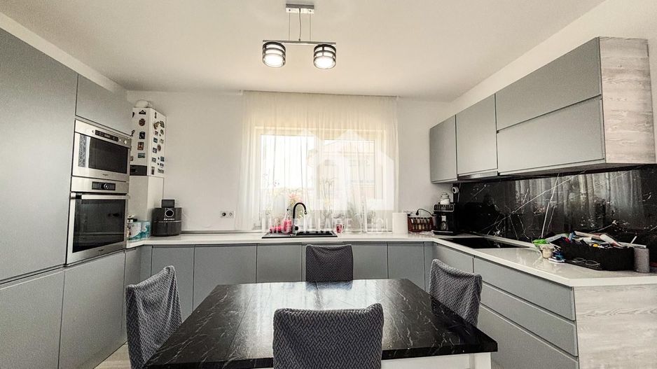 Casa individuala 4 camere, La Cheie, 112mp, Teren 500mp,  Km 17-Jucu - Poză 9