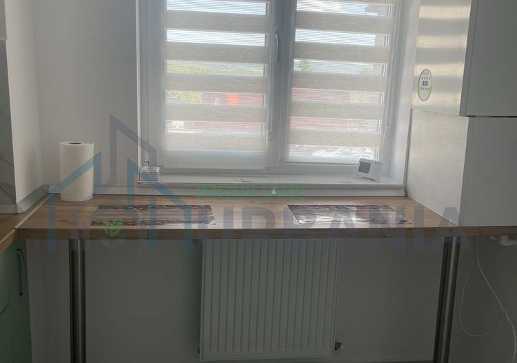 Se vinde apartament cu o camera,zona Valea Adanca - Poză 4