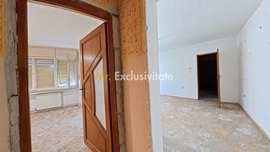 Apartament De Vanzare - Poză 2