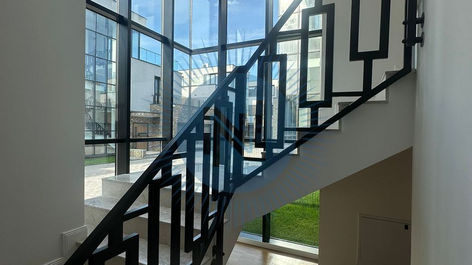 Vila cu 5 camere cu piscina proprie - scoala Americana - Poză 33