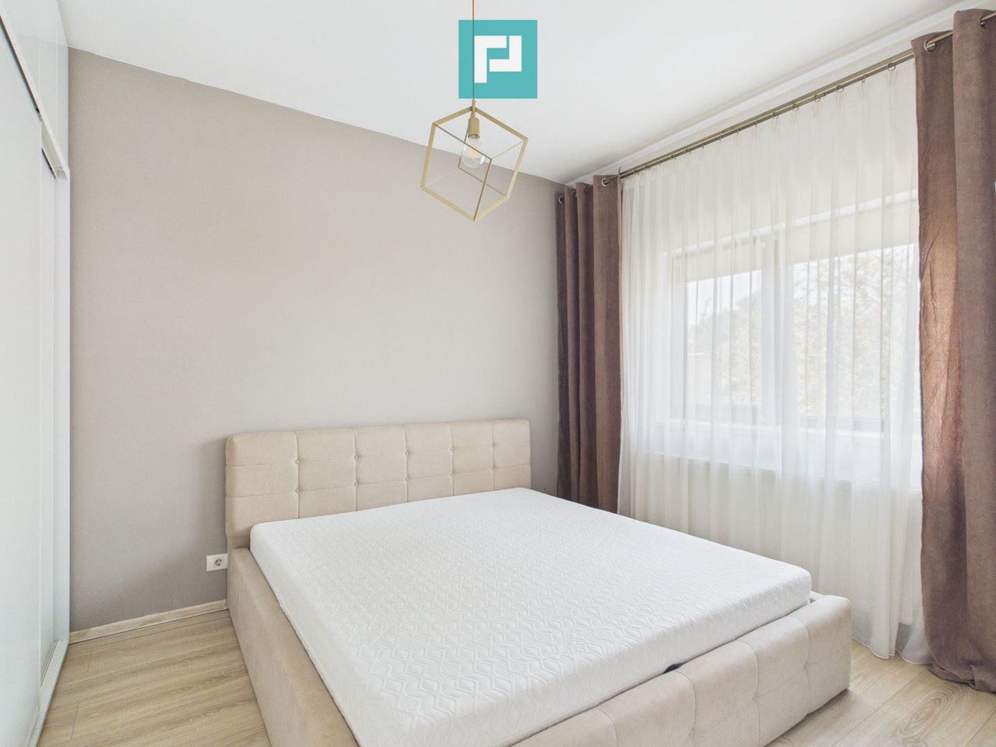 Duplex mobilat, 69 mp, teren 302 mp, Moșnița Veche - Poză 8
