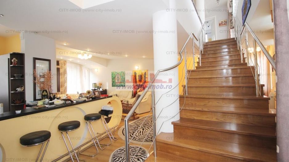 Vanzare Vila SINAIA - Poză 5