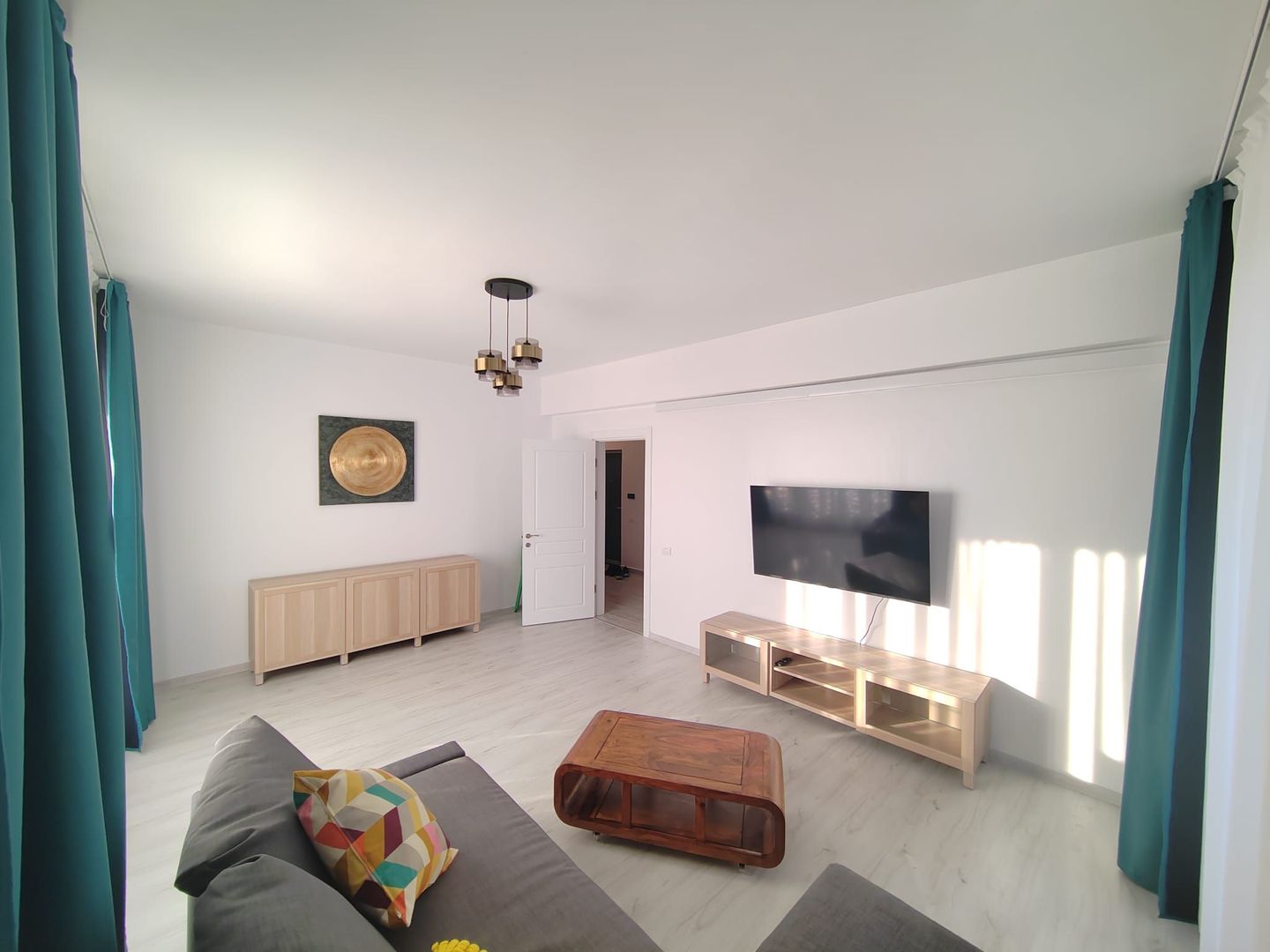 3 cam, Rebreanu, bloc nou, încălzire pardoseala, parcare inclusa, lux! - Poză 8