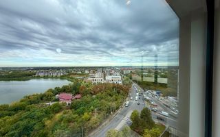 Penthouse cu 4 camere // terasă 70 mp / 200 mp / 3 parking / Straulesti - Poză 8
