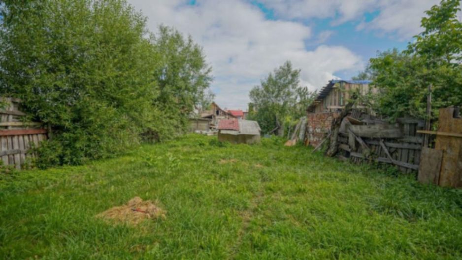 Casă bătrânească cu 3 camere la vânzare - Sânpetru - Poză 13