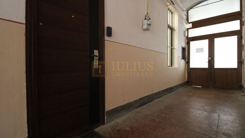 Ultracentral, loc de parcare, amenajari de calitate ! - Poză 19