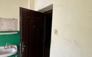 Cameră de cămin de vânzare –  ideală ca investiție sau locuință - Poză 3