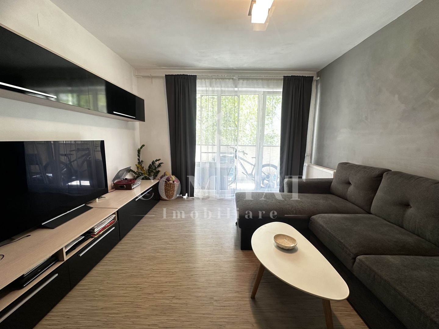 Apartament 2 camere | Etaj intermediar | Zona Str Florilor - Poză 2