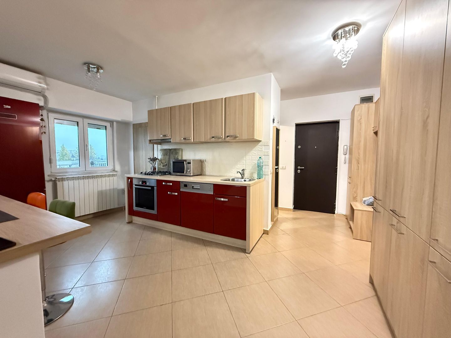 APARTAMENT 3 CAMERE | B-DUL BUREBISTA | ZONA CENTRALĂ - Poză 2