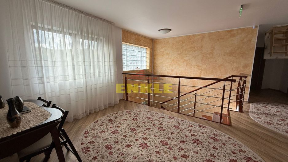 Casă modernă– ideală pentru locuință sau investitie - Poză 12