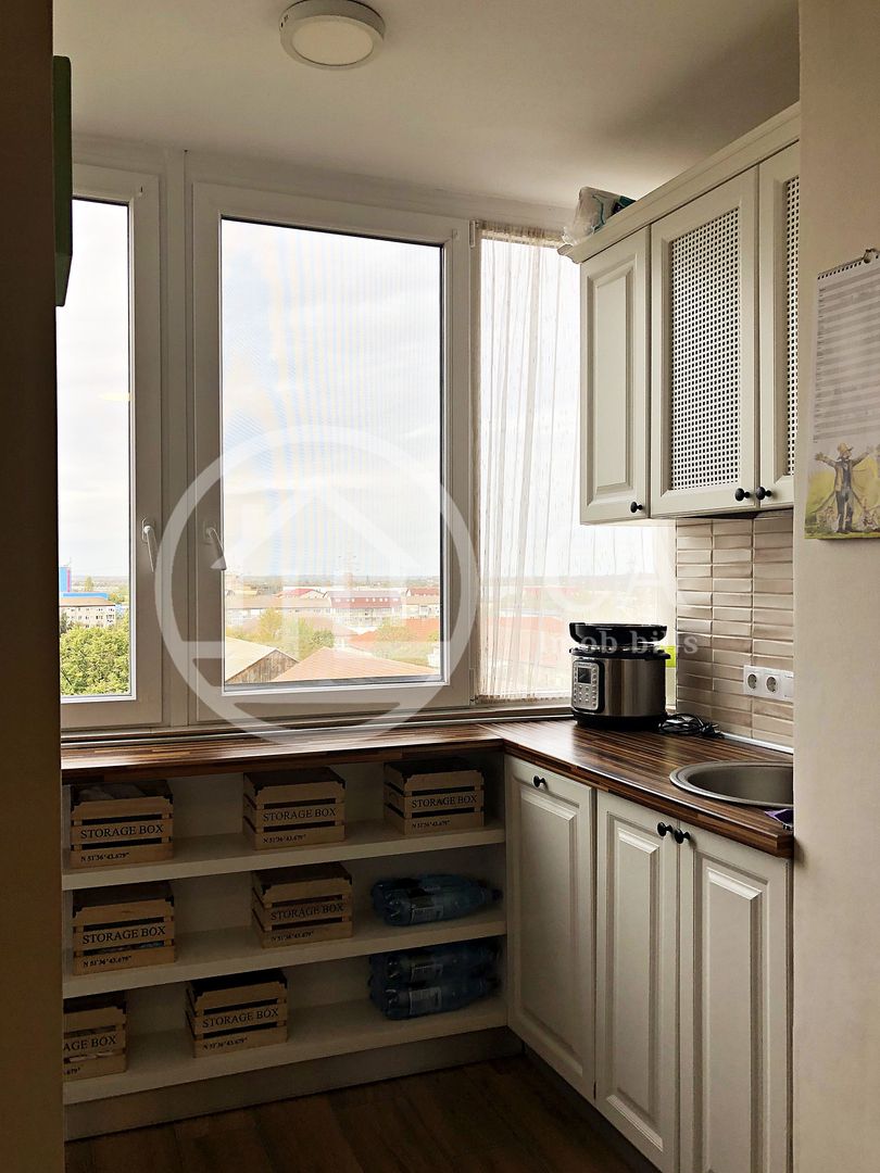 Apartament cu 3 camere de vanzare in Rogerius, Oradea - Poză 9