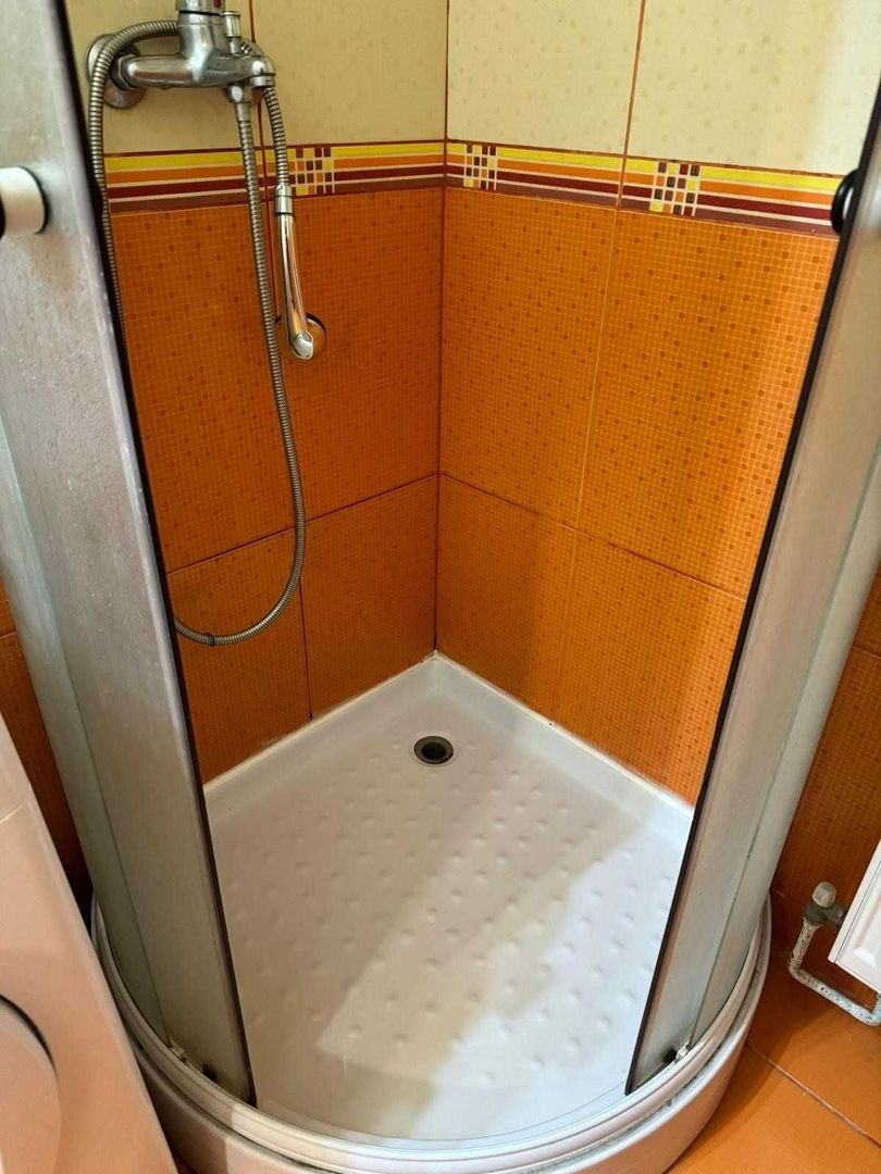 Garsonieră cocheta, mobilată și utilată, etaj 1, metrou Titan - Poză 7