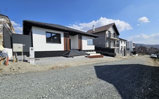 Casa individuala pe un singur nivel 123 mp teren 390 mp in Sura Mare - Poză 3
