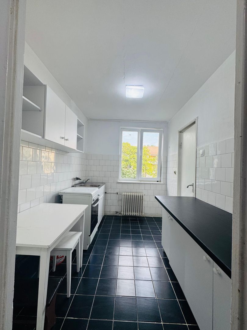 Apartament Rogerius 2 camere etaj 3 lângă liceul Lucian Blaga - Poză 4