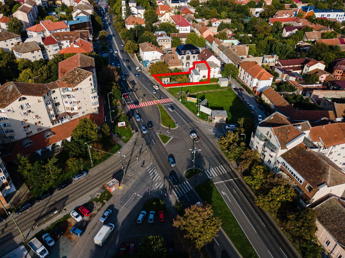 Inchiriat - Spatiu birouri 135 mp | Curte privata, 6 locuri parcare - Poză 2