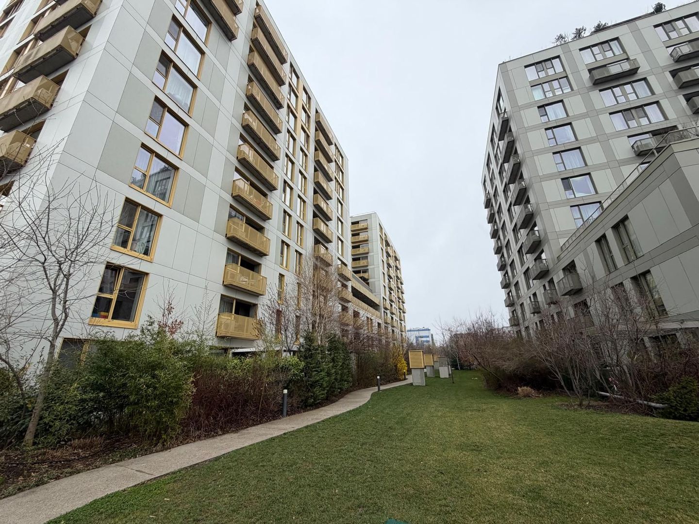 Aviatiei Park - Poză 1