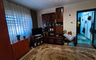 Etaj 1/Apartament 2Camere-53mp/Bulevardul Primaverii! - Poză 1
