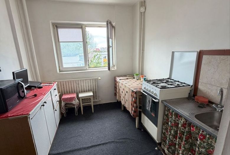 Apartament 2 camere, Titan-1 Decembrie 1918, bloc 1987 - Poză 5