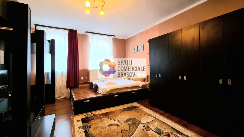 Casa 5 camere de vânzare Brasov - Centru - 160 mp - Poză 4