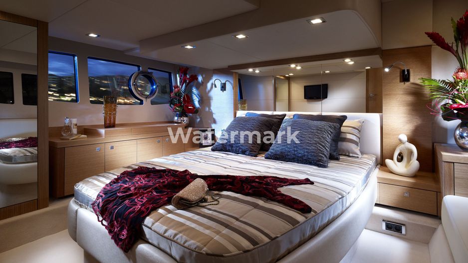 Apartament cu 4 camere de vânzare în zona Armeneasca - Poză 1