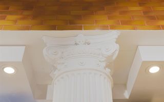 Sub mantia arhitecturala istorica a Cetatii Timisoarei, Spatiu comercial - Poză 2