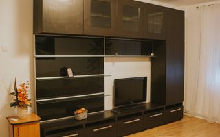 Apartament 3 camere, 70 m² – prima închiriere după renovare, zona Unir - Poză 4