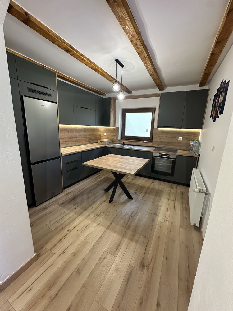 Casa individuala 275 mp utili cu teren 1000 mp in Porumbacu de Sus - Poză 6