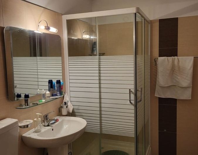 Apartament2 camere / Cartierul Latin/ Et 5/10 - Loc de parcare - Poză 5