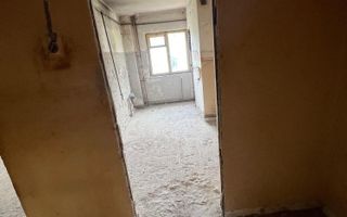 Apartament 2 CamereI Etaj 1 I Necesita RenovareI Valea Aurie - Poză 3
