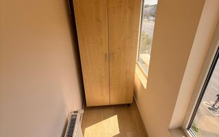 Recent renovat| partial mobilat| 2 camere| garaj, et.2| lift| balcon 12 mp. - Poză 12