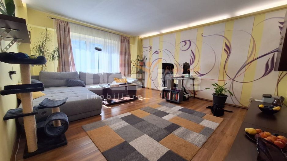APARTAMENT 2 CAMERE DECOMANDAT RENOVAT - Poză 7