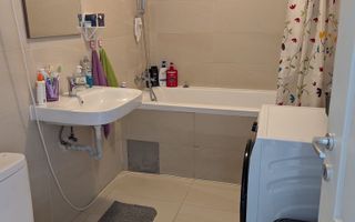 Apartament cu 3 camere în Florești, zona Penny. - Poză 5