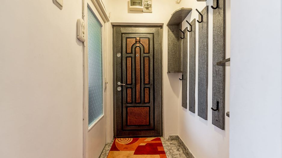 Apartament cu 3 camere în Podgoria Arad, vedere frumoasă, 2 balcoane - Poză 7