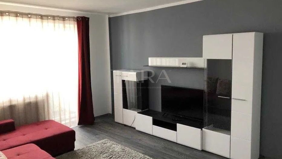 Apartament cu 2 camere de vanzare in Dambul Rotund - Poză 1