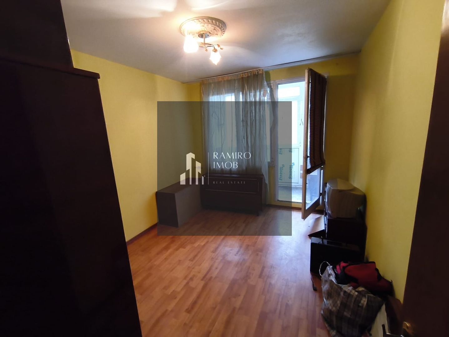 Apartament 3 camere | Zona 1 Decembrie 1918 |  Parcul IOR TITAN METROU - Poză 2