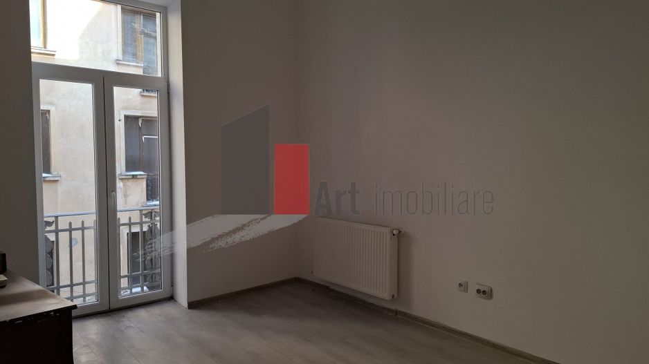 Apartamentul "REHEGUA" , stradal, bloc "REABILITAT", CONSOLIDAT - Poză 5