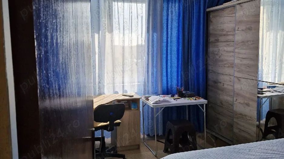 vanzare apartament 3 camere decomandat - Poză 2