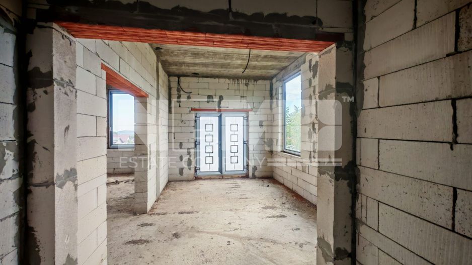 Vila 850 MP Utili | Horodnic de Sus | 27 Ari Teren - Poză 5