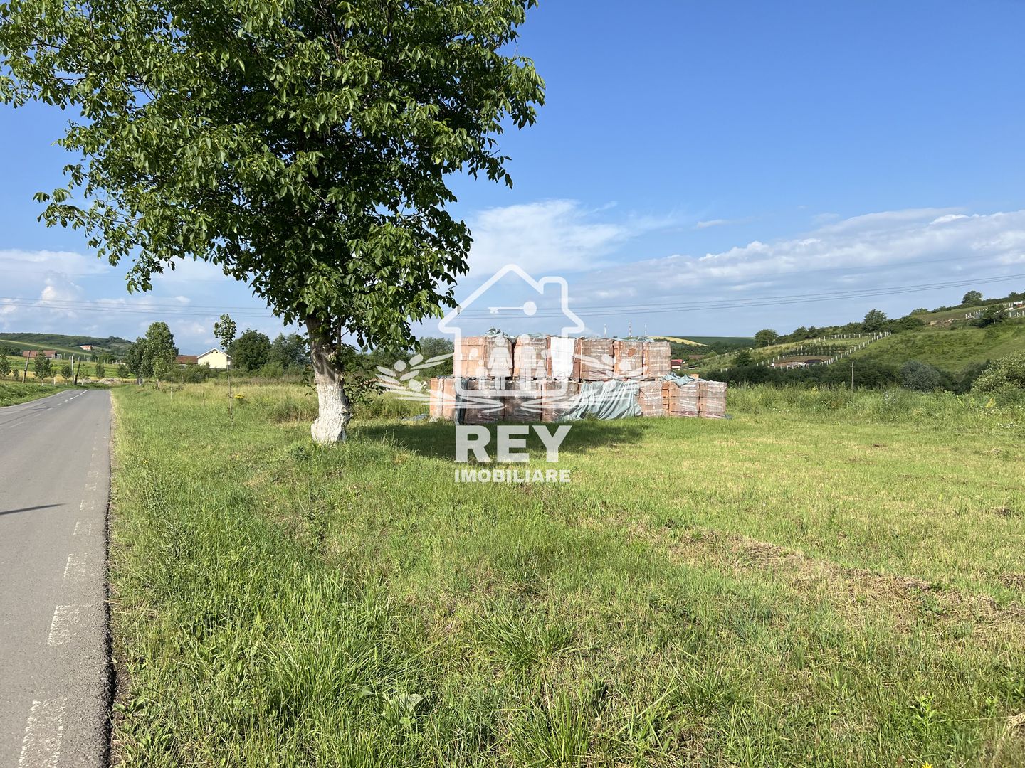 Teren de vanzare pretabil Casă single / Hală - Poză 1