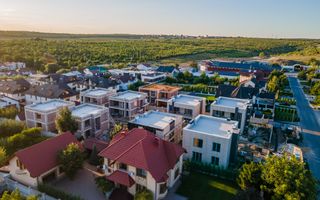 Vânzare, casă, 3 nivele, 3 camere, strada Chicago, Râșcani - Poză 5