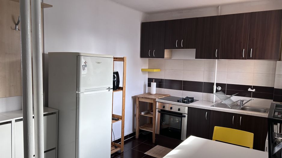 Medicina | 2 Camere | Bloc cu Lift. - Poză 6