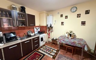 Casa cu piscina de vanzare, cu 6 ari de teren, Unguras - Poză 16