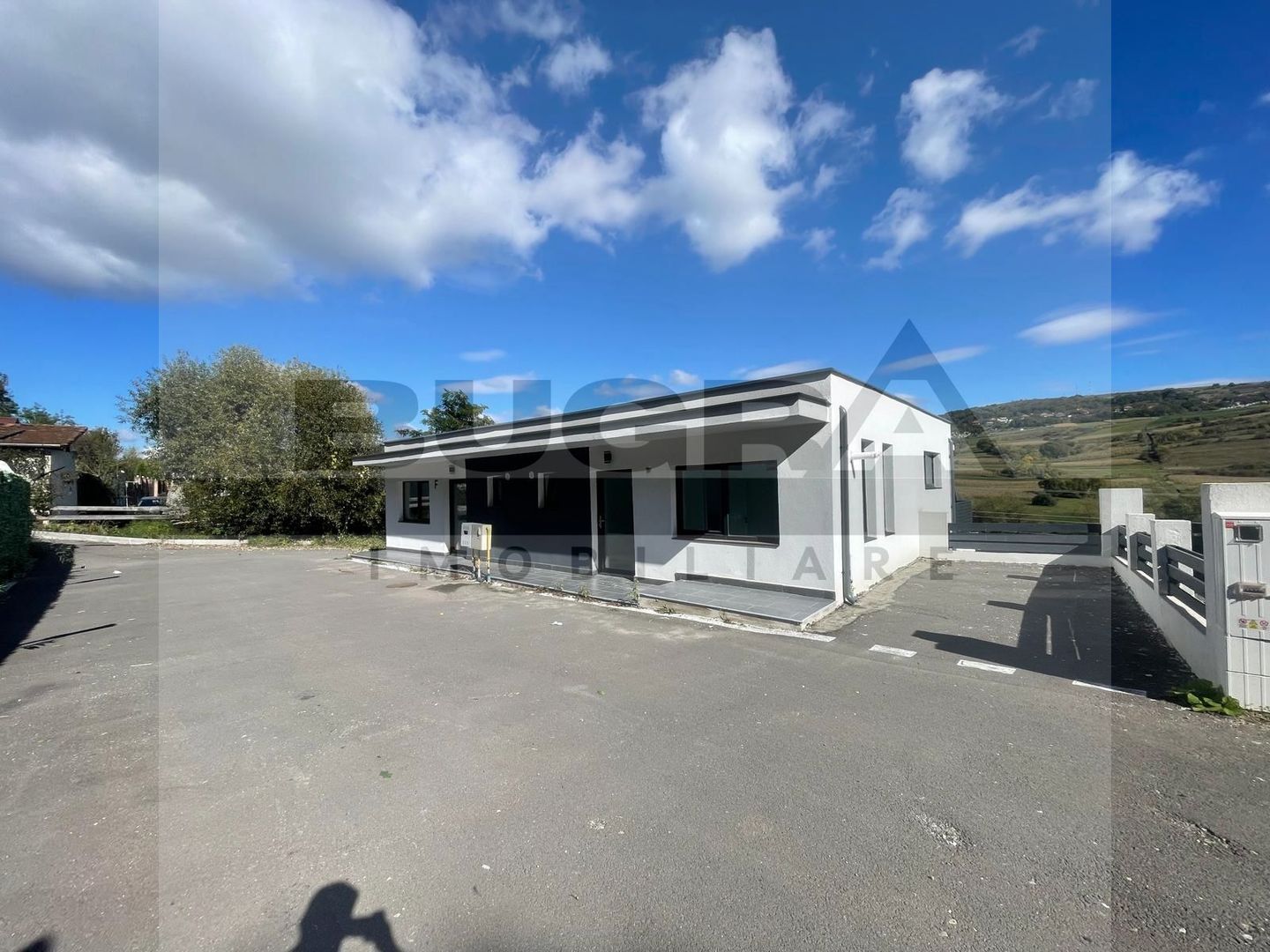 Duplex de 130mp, teren 320, finisat, zona Popesti - Poză 1