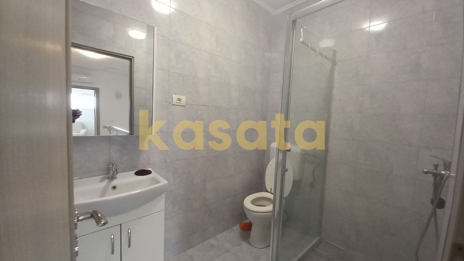 Vilă Modernă 4 Camere | Curte Privată | Zonă Excelentă & Facilități - Poză 21