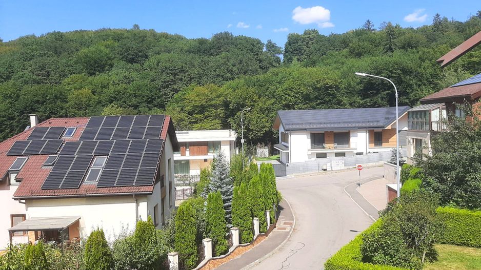 Vilă de lux cu vedere spectaculoasă spre Tâmpa  Green Valley zona Noua - Poză 33