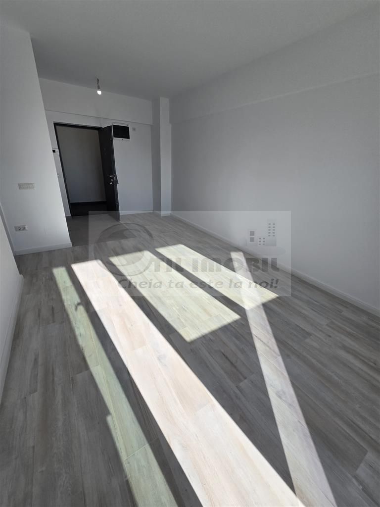 INTABULAT! Apartament cu o camera decomandat Central 44mp - Poză 3