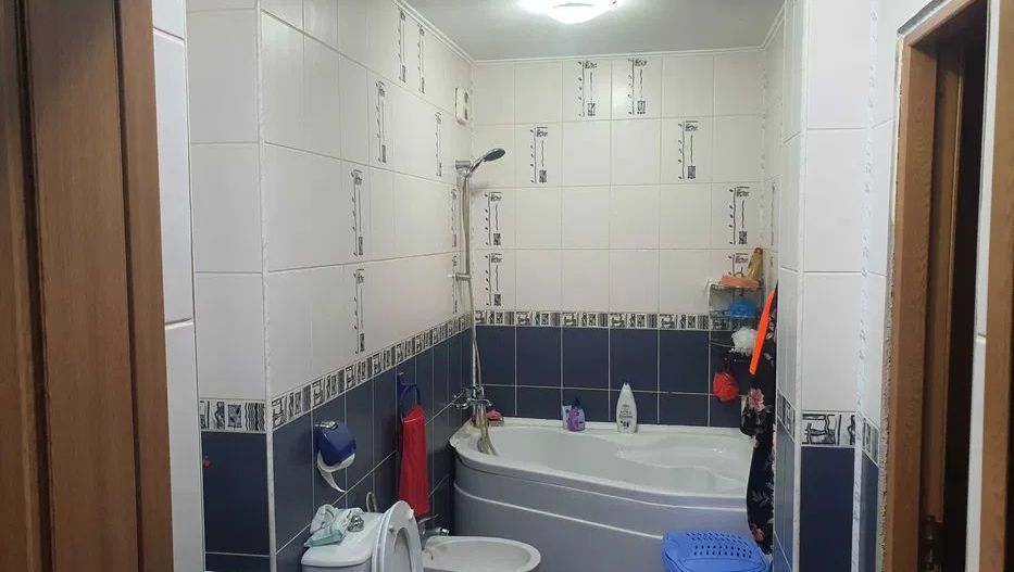 Apartament 3 camere, Tiglina 3 - Poză 1