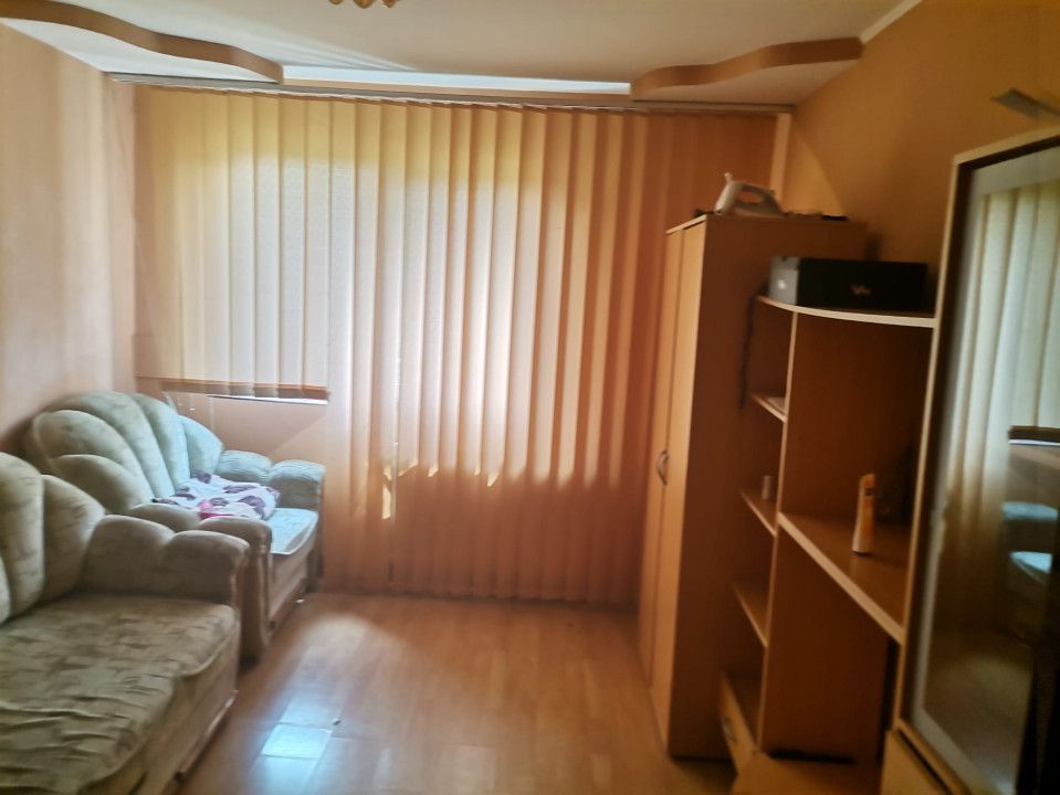 Vanzare apartament 2 camere, Razboieni - Poză 4