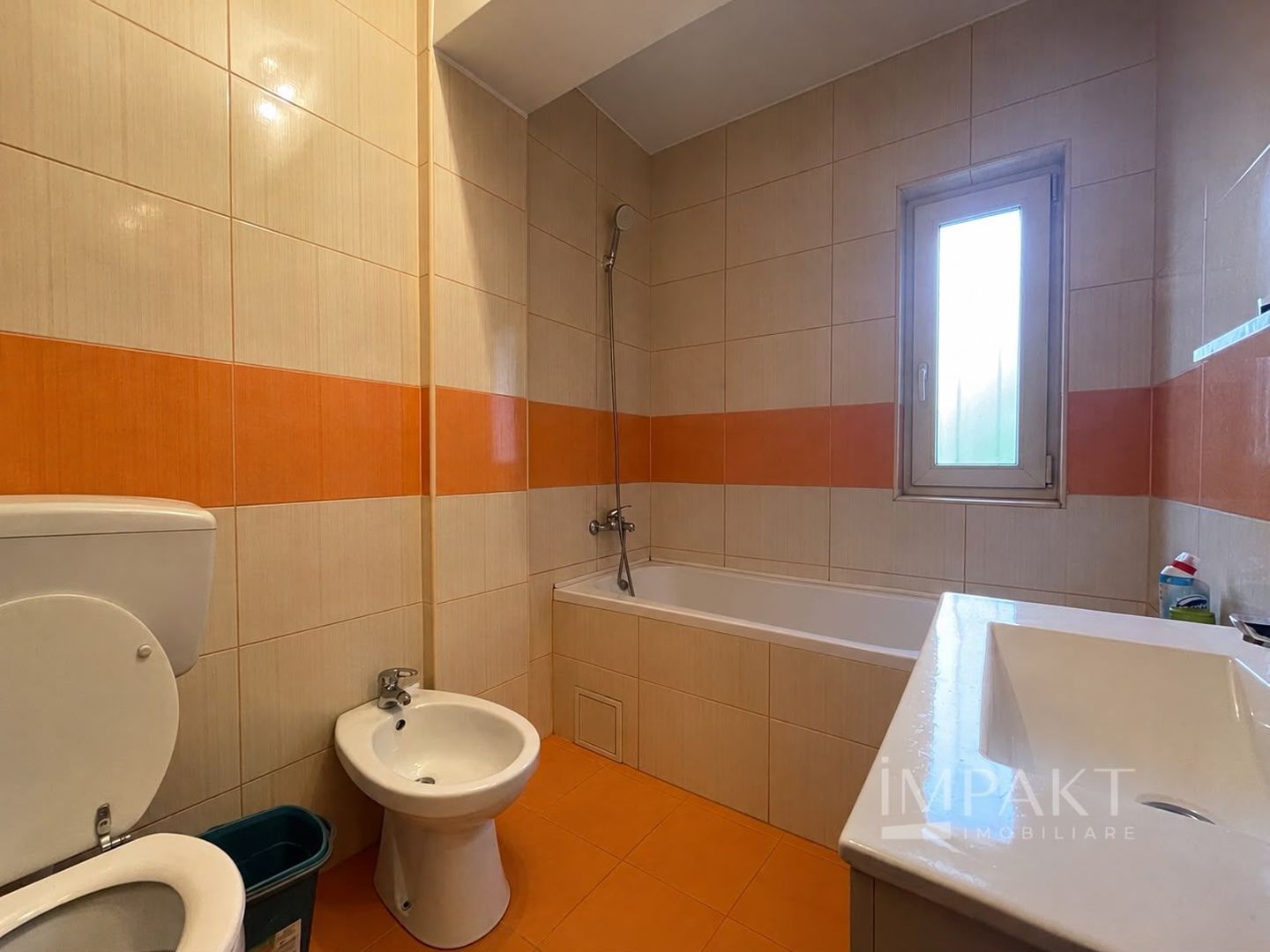 Apartament cu 2 camere, spre închiriere în Andrei Muresanu - Poză 6
